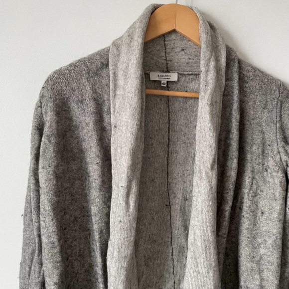 Aritzia Babaton Beekman Cashmere Wool Cardigan Grey Sz S - Picture 3 of 7